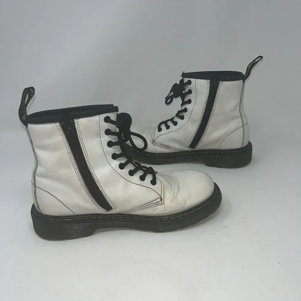 Dr. Martens combat boots kids 3 white lace up pre-worn